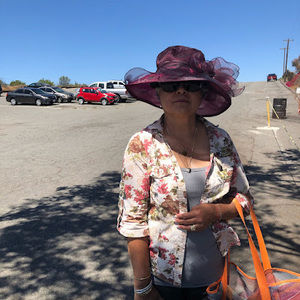 Meet your Posher, Julia